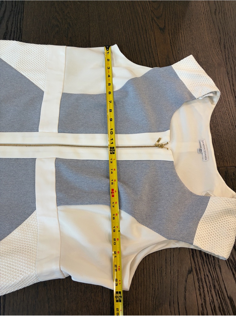 Sandra Darren women’s ivory and grey colorblock dress. Size 20W. - Picture 6 of 9